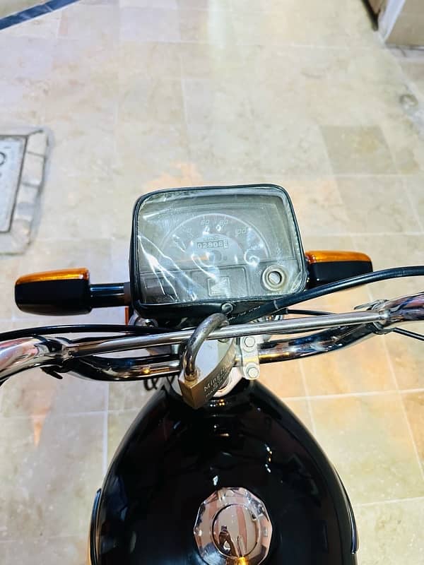 Honda CD 70 2024 model New condition 7