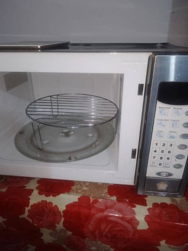 microwave 1