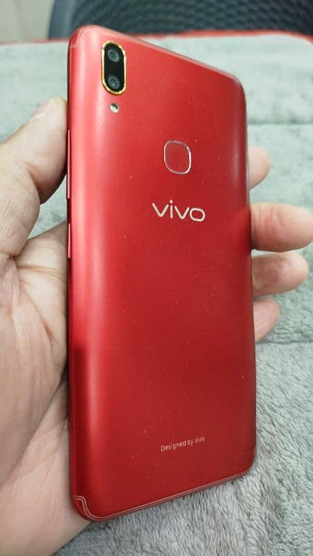 VIVO Y85 4+64GB complete box for sale 03334812233 3