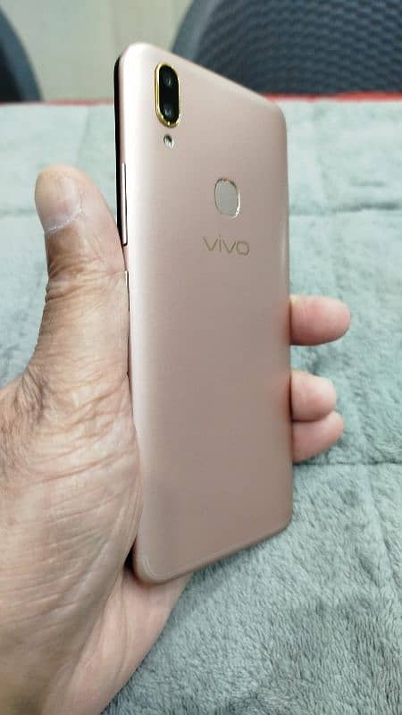 VIVO Y85 4+64GB complete box for sale 03334812233 5