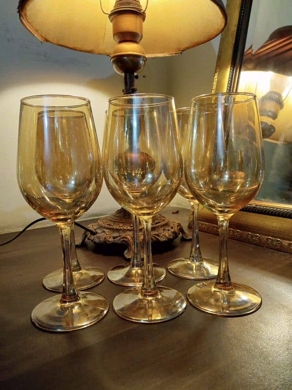 IMPORTED WINE GLASSES 5