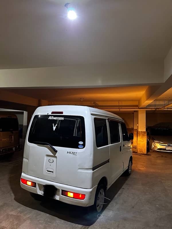 Daihatsu Hijet 2012-16 1