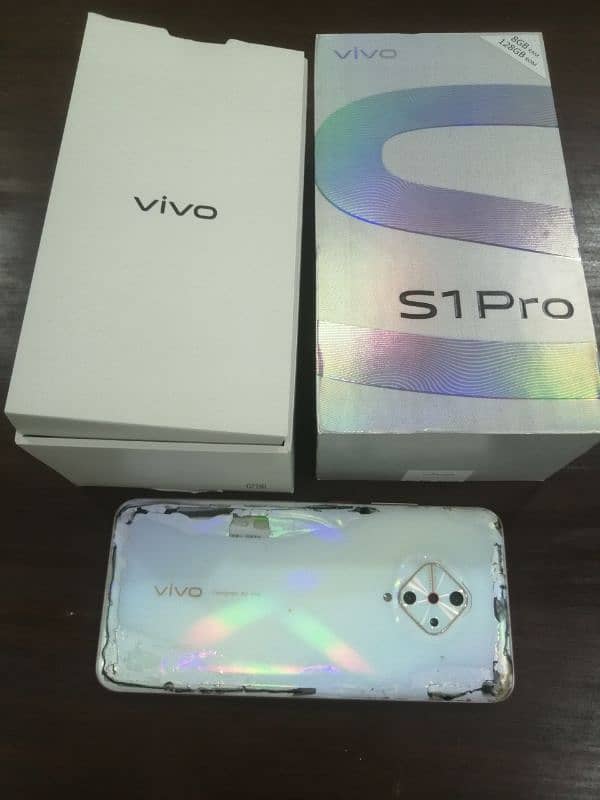 VIVO S 1 PRO 8/128 WITH BOX 0