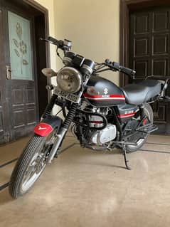 gs 150 Se Red Color 2020 Model