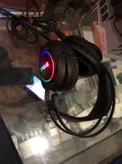 Headphones ,Best for Gaming used like new 10/10 condition urgent sale