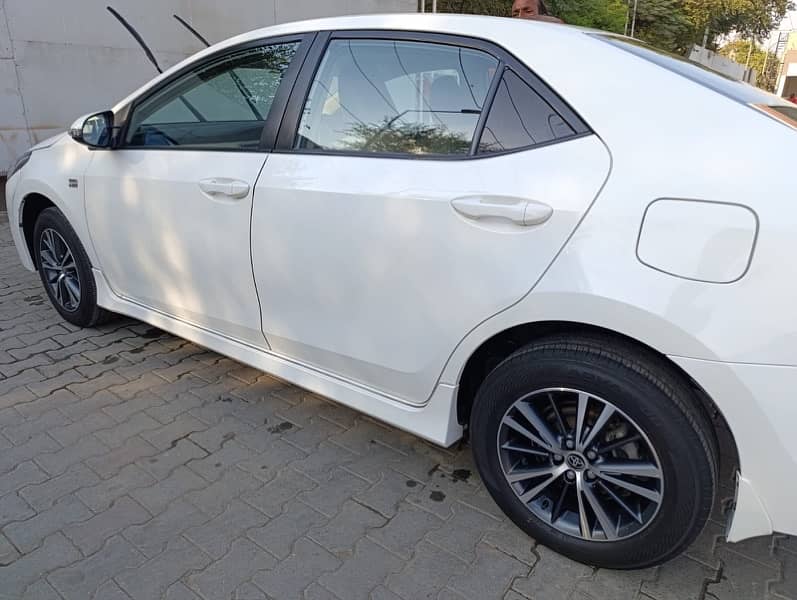 Toyota Corolla Altis 2020 1