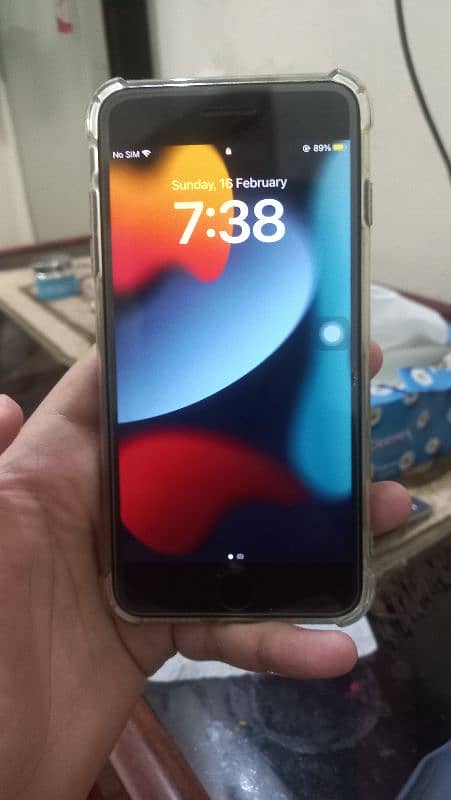 Apple Iphone 8 Plus 0