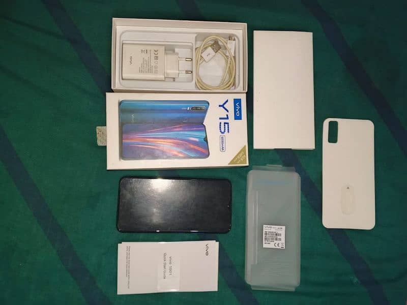 Vivo Y15 4Gb 64Gb complete saman 0