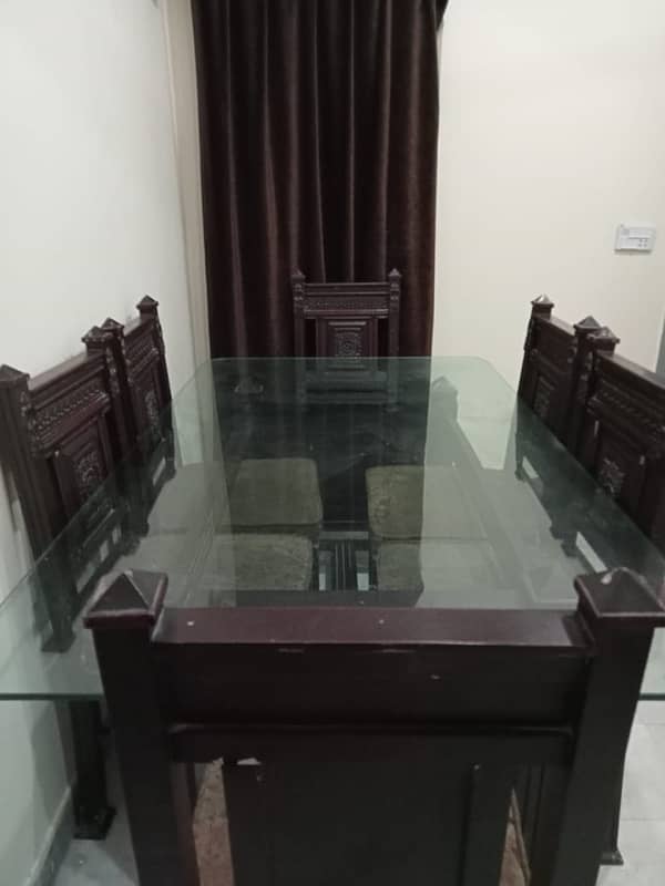 Dinning table for sale 3