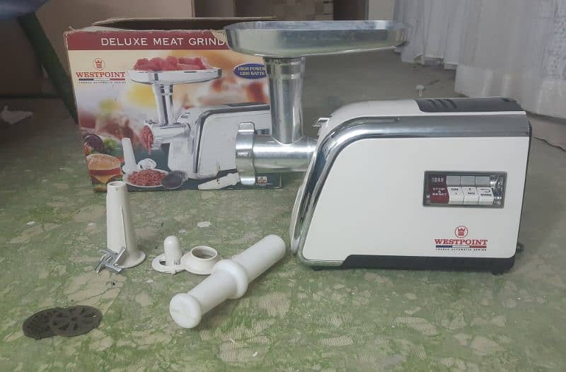 Electric deluxe meat grinder 6