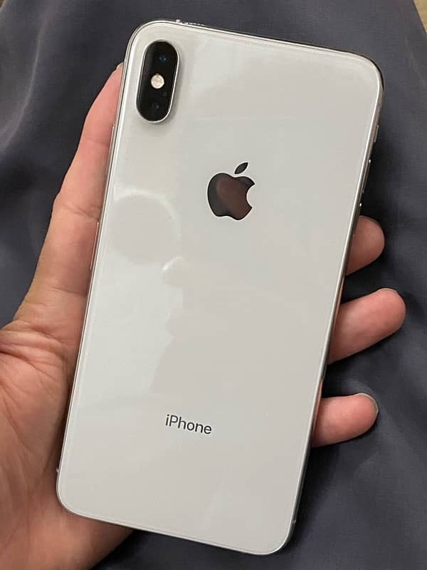 iPhone XSMAX 512 GB Non PTA 2