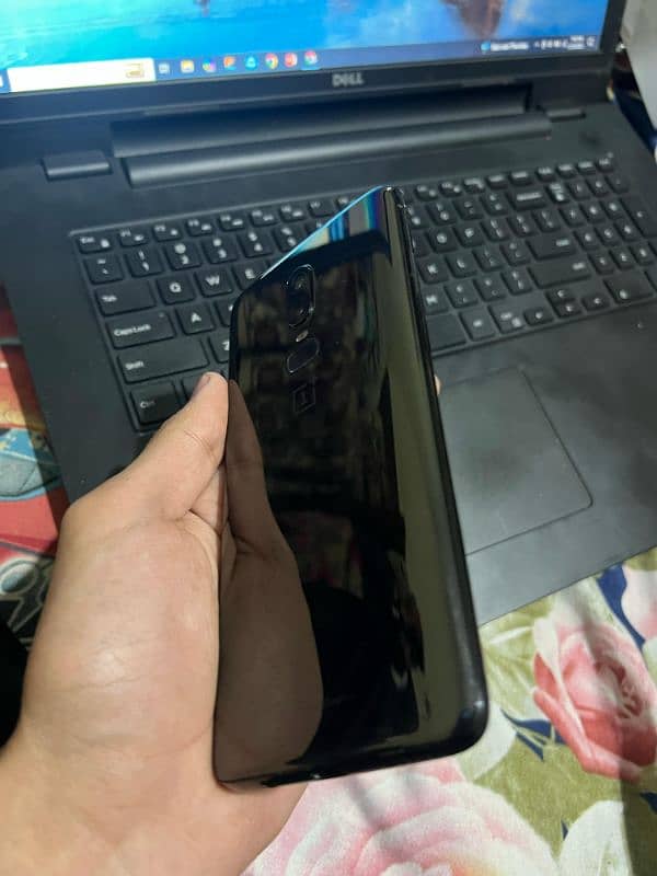 One Plus 6, 10/10 Condition 4