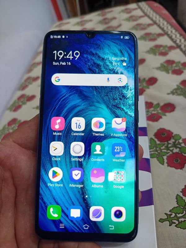 Vivo S1 With BoX charger 3