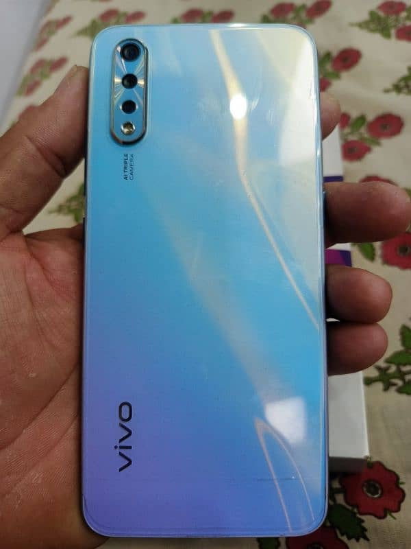 Vivo S1 With BoX charger 9