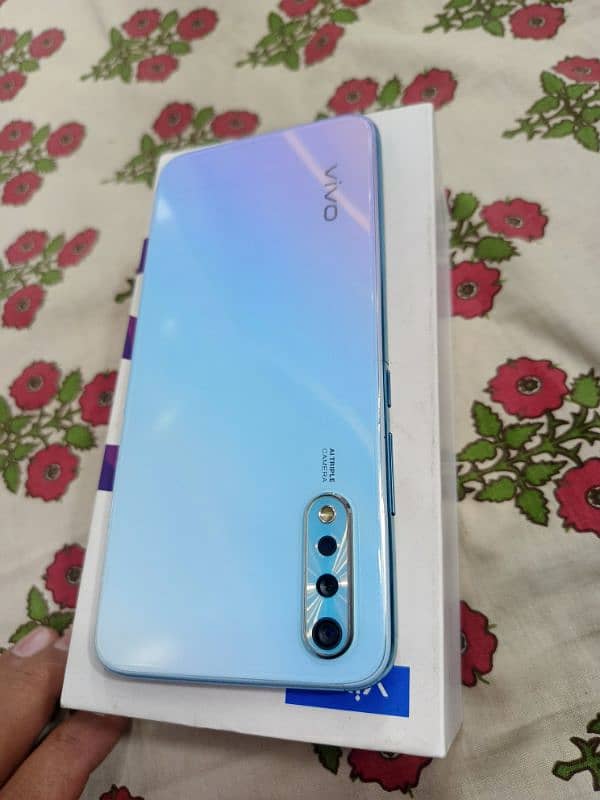 Vivo S1 With BoX charger 10