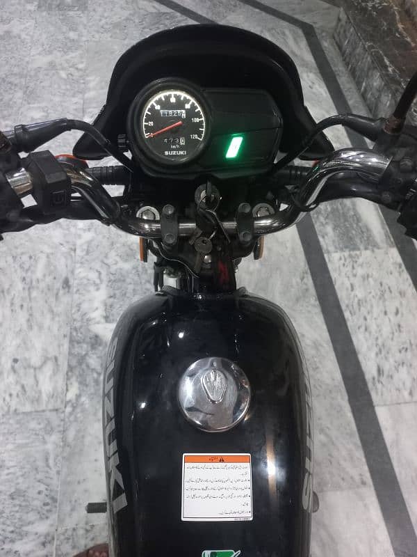 Suzuki GD110s 5