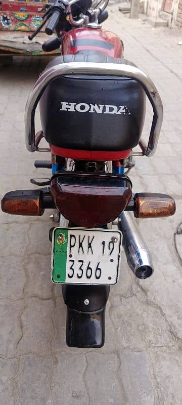 03027246710 for contact good condition ho da 70cc 12