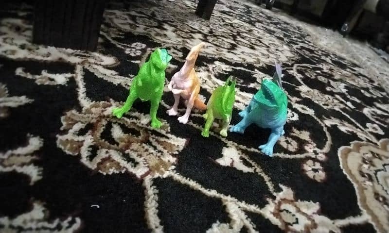 fun playing dinosaurs toys not damaged 0