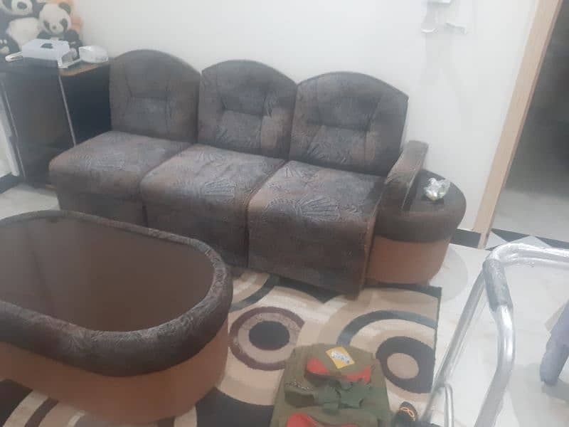 6 seater sofa set with central table , corner & side table 2