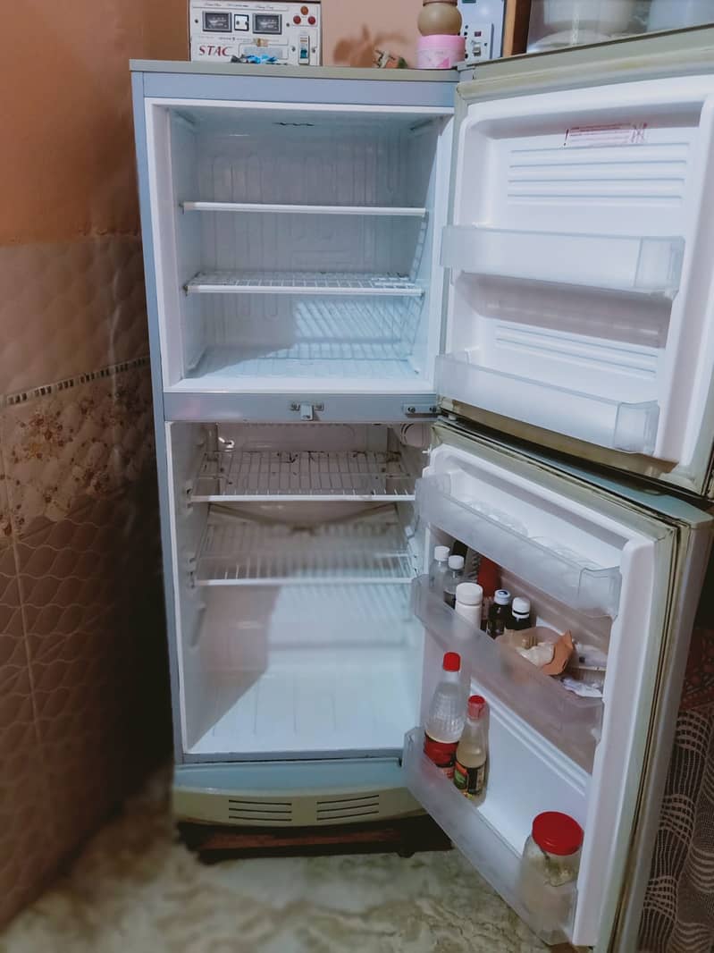 PEL Refrigerator 6