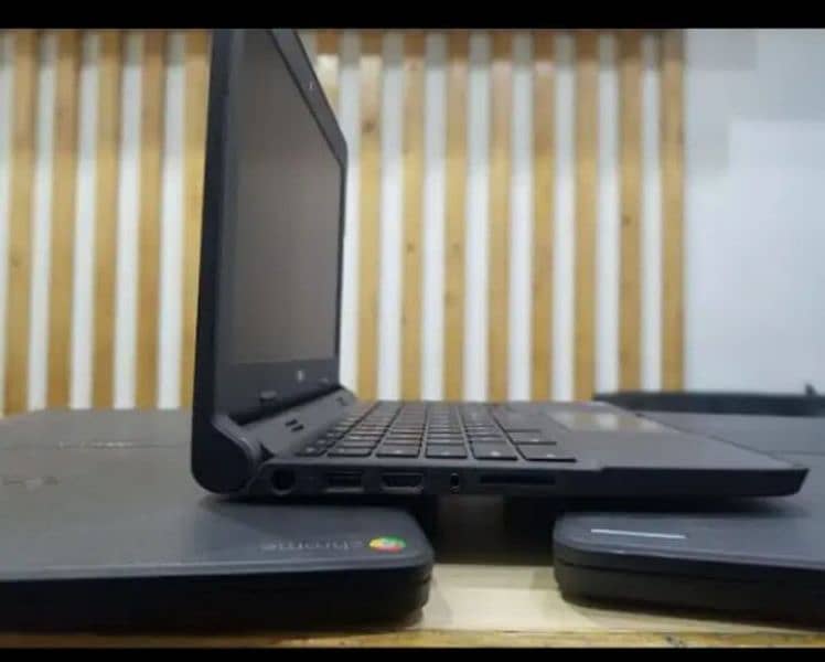 chrome ka he laptop new condition 4