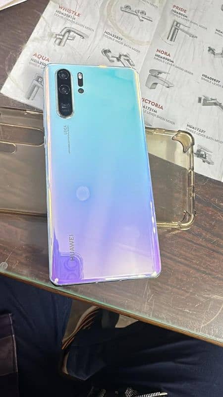 p 30 pro life time appoud box charger Sath hai 1