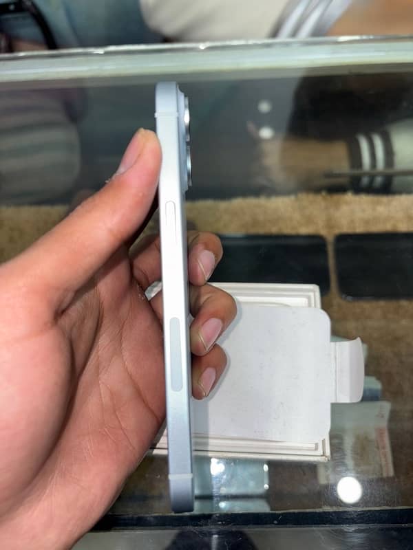 iphone 15 jv 10/10 with box cable 1