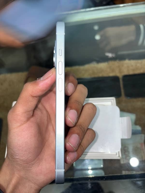 iphone 15 jv 10/10 with box cable 2