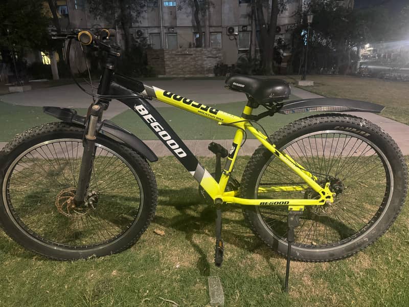 Bicycle (Green) Sale + Free Items included 0