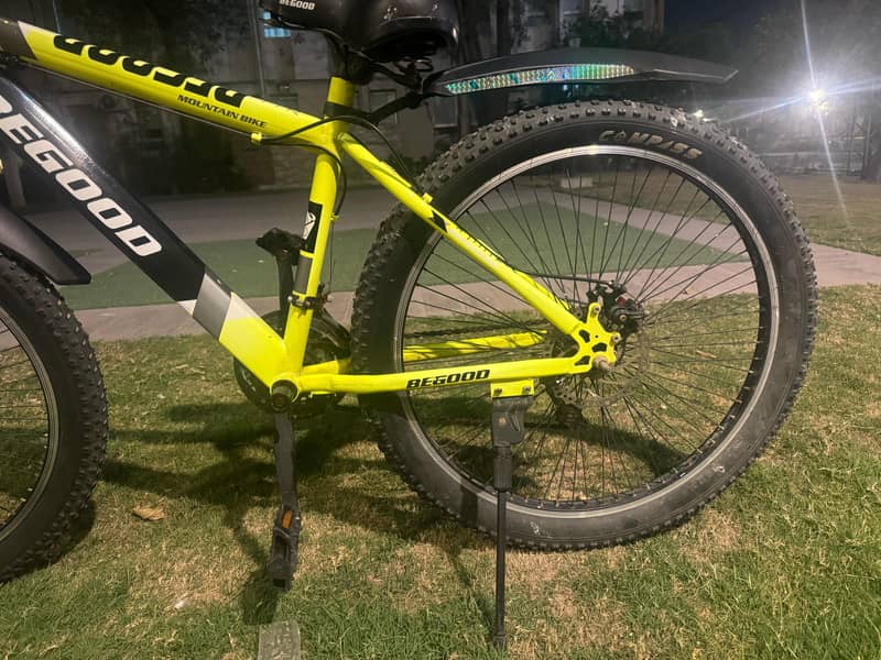 Bicycle (Green) Sale + Free Items included 4