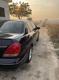 Nissan Sunny Ex Saloon