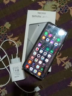 Tecno spark 20 pro plus