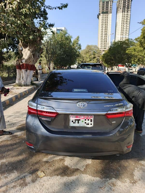 Toyota Corolla Altis 2017 5