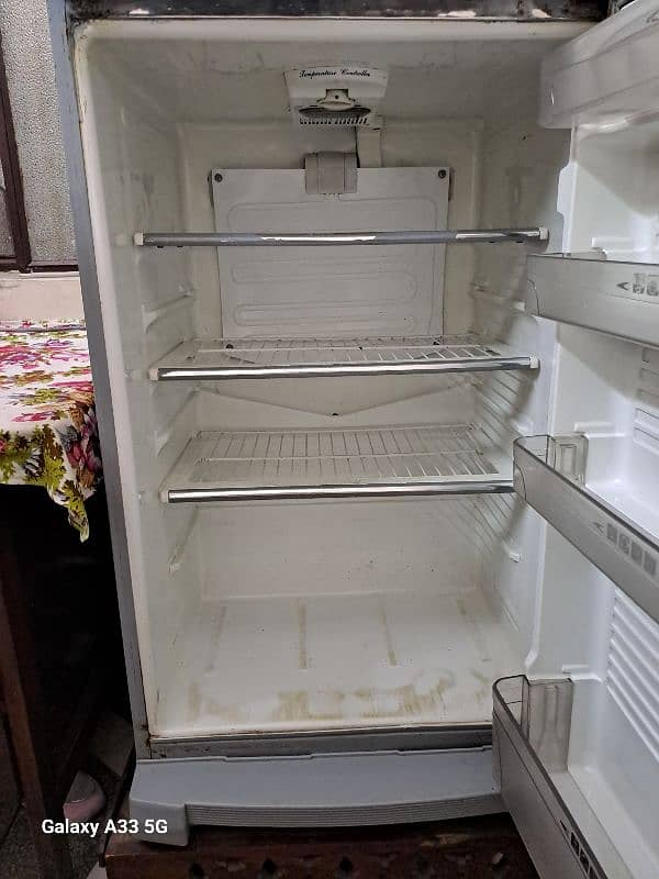 Refrigerator 9175WBM FOR SALE 3