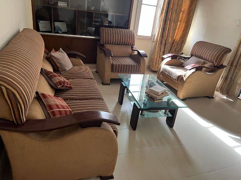 Sofa Set 5 Seater with table 1