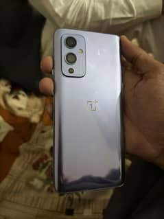 OnePlus 9