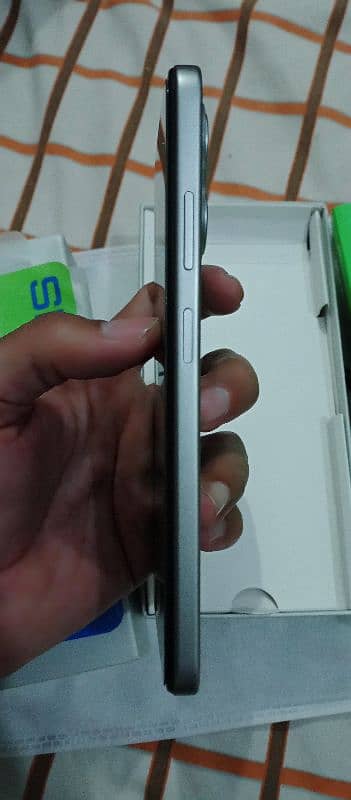 Infinix Smart 9, 10/10 Condition 4