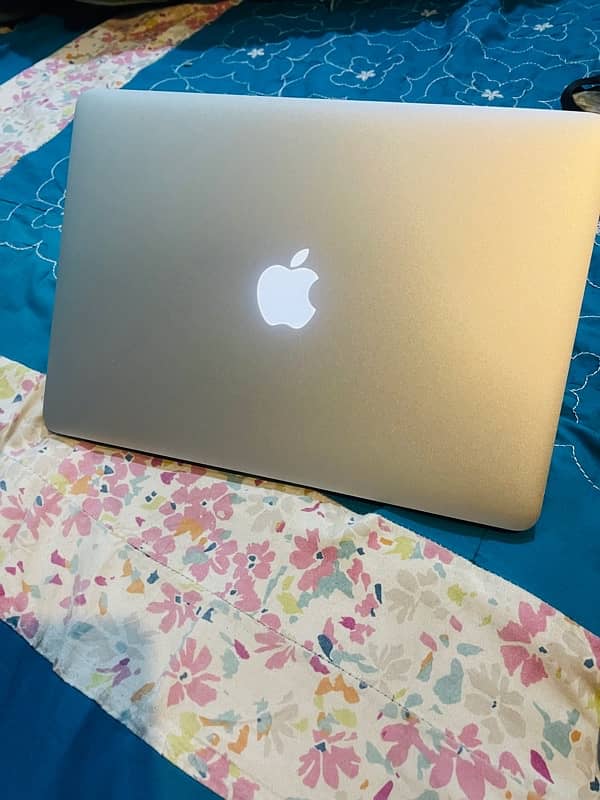 Apple MacBook Air 2015 2