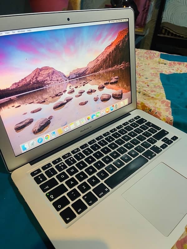 Apple MacBook Air 2015 3