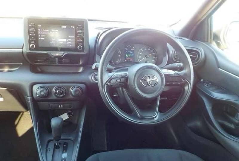 Toyota Yaris 2021 6