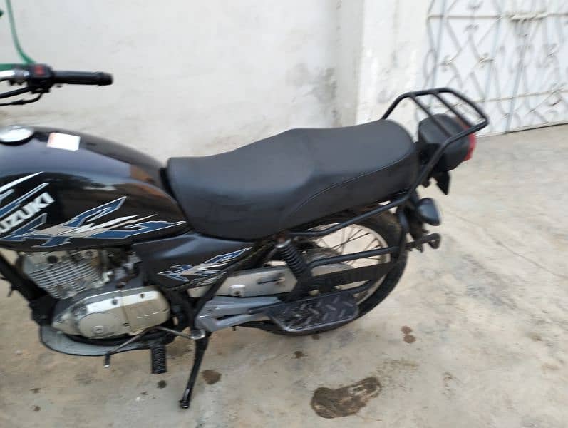 Suzuki 150 regular 0