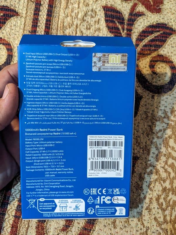 4k LCD 100SRGB+ other computer stuff in Ad 7