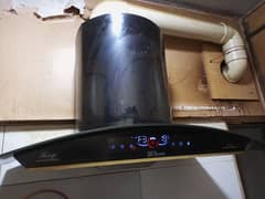 Kitchen Chimney for Sale (Used), Black color, Efficiently working