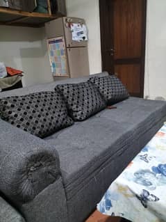 Sofa set