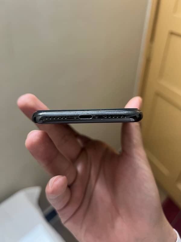 iphone x approved 256 gb black 3