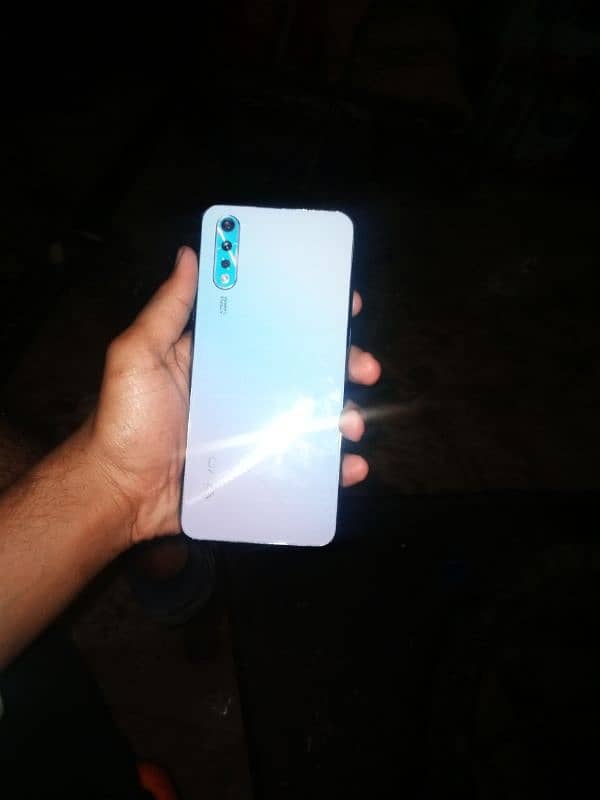 vivo s1 8gb 256gb 1