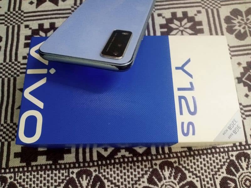 vivo y12s with box and infinix charger 3/32 GB 1