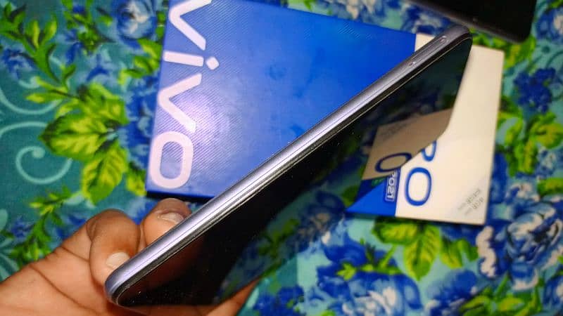 ViVo y20 4gb ram 64 memory with full box , 7day warranty 10/10 cond 1