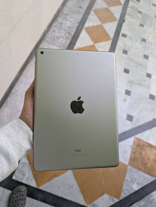 ipad 6 128Gb 4