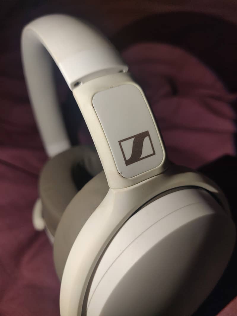 Sennheiser HD 350BT White Bluetooth 5.0 Wireless Headphones 4